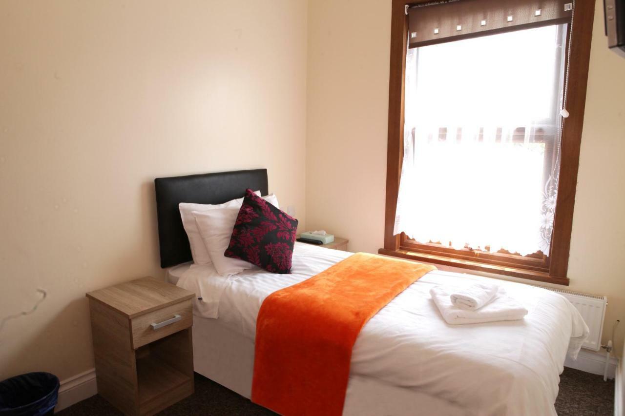 Hr Accommodation ลอนดอน ภายนอก รูปภาพ