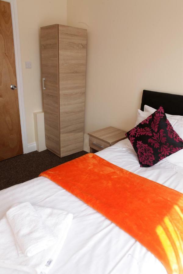 Hr Accommodation ลอนดอน ภายนอก รูปภาพ