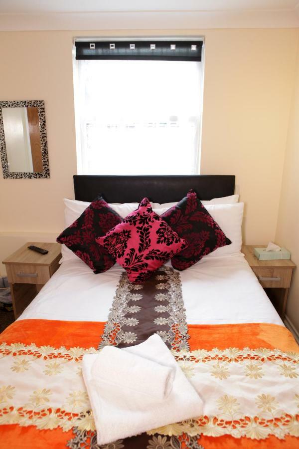 Hr Accommodation ลอนดอน ภายนอก รูปภาพ